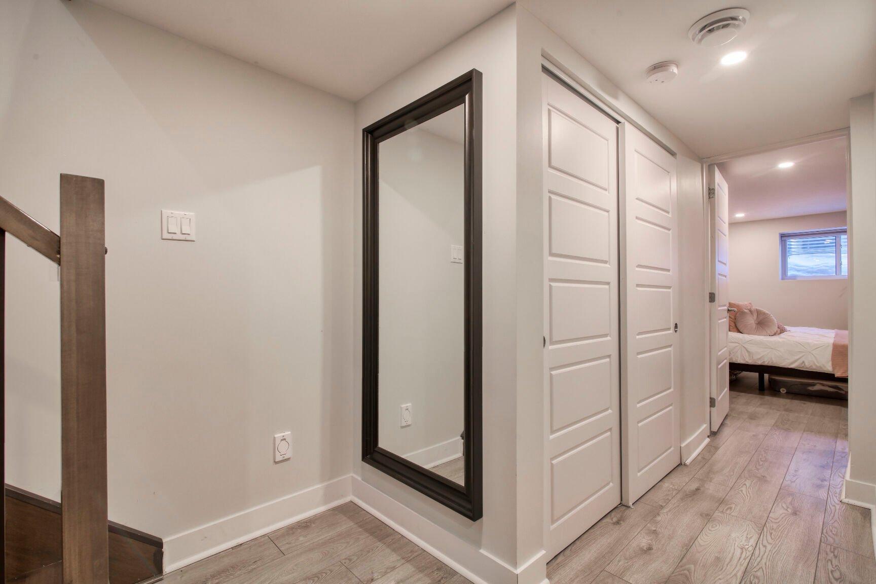 









2375

 - 2377


Rue Louis-Veuillot

,
Montréal (Mercier/Hochelaga-Maisonneuve),




QC
H1N2N8

