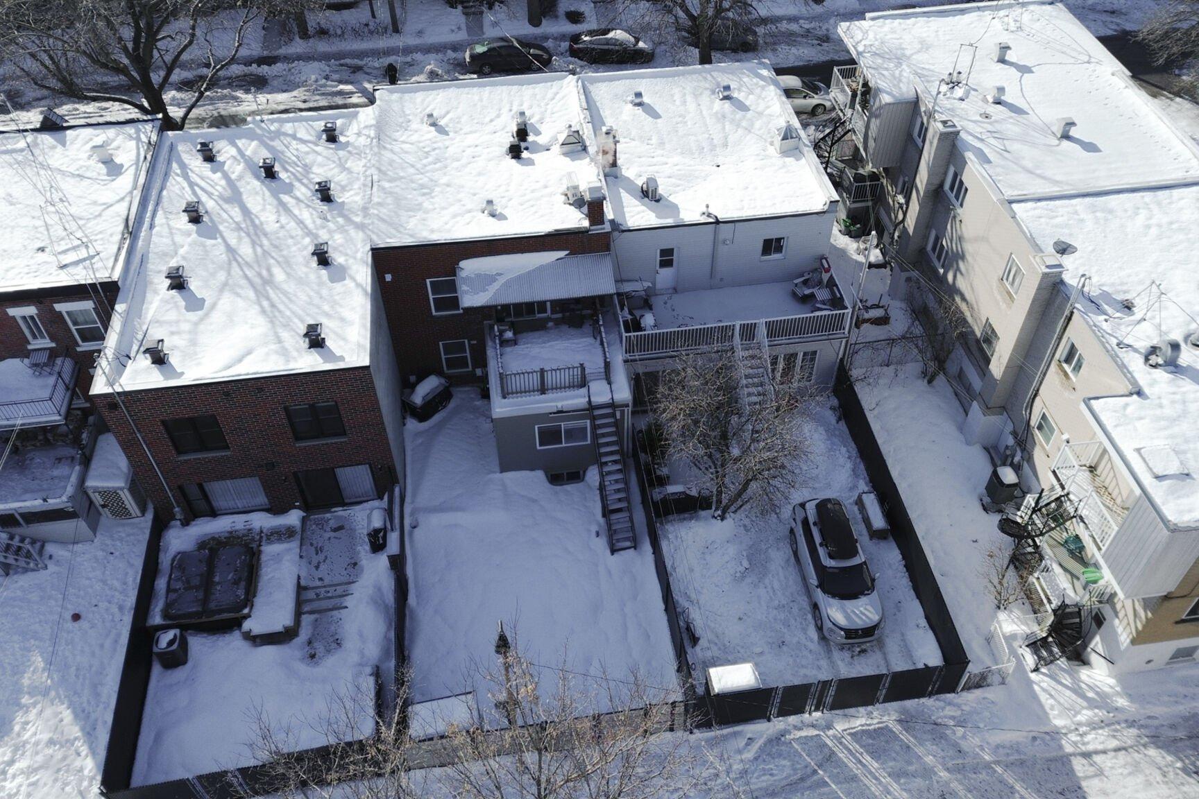 









2375

 - 2377


Rue Louis-Veuillot

,
Montréal (Mercier/Hochelaga-Maisonneuve),




QC
H1N2N8

