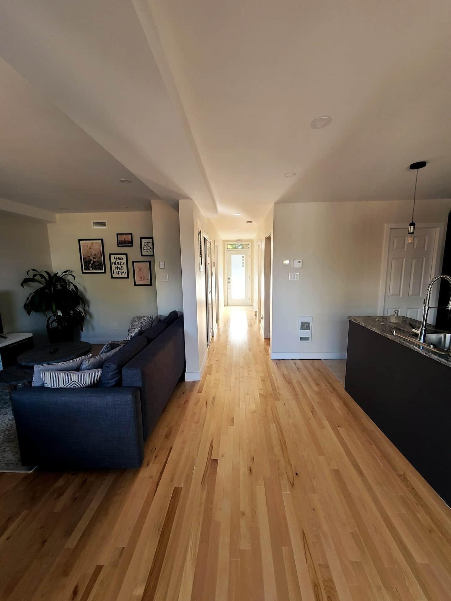 









2375

 - 2377


Rue Louis-Veuillot

,
Montréal (Mercier/Hochelaga-Maisonneuve),




QC
H1N2N8

