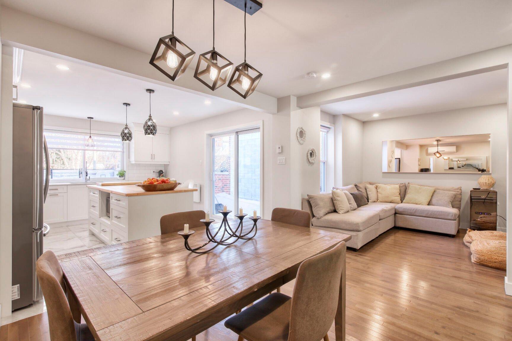 









2375

 - 2377


Rue Louis-Veuillot

,
Montréal (Mercier/Hochelaga-Maisonneuve),




QC
H1N2N8

