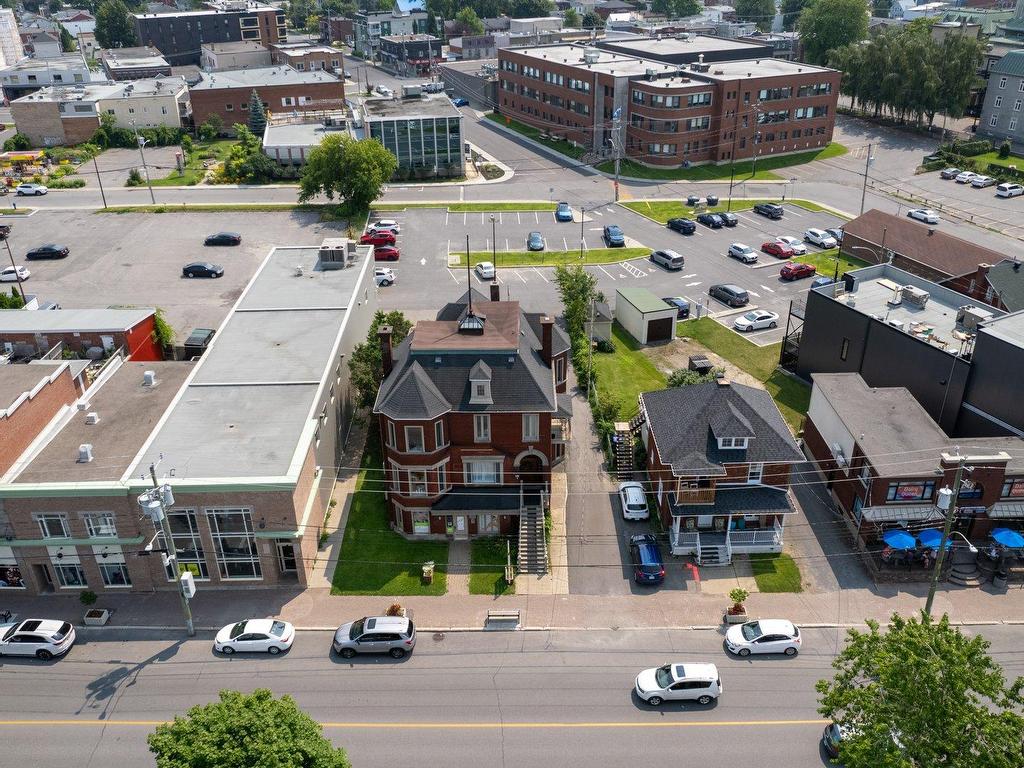 









291

 - 291B


Rue Victoria

,
Salaberry-de-Valleyfield,




QC
J6T1A9

