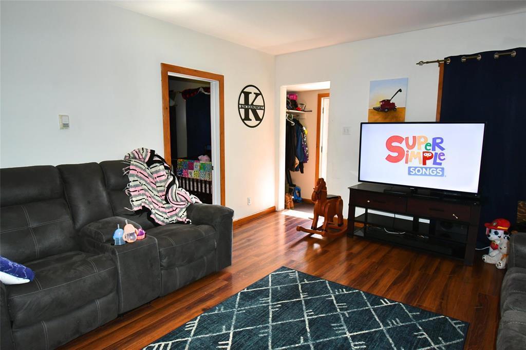 












225 3rd Avenue

,
Binscarth,




Manitoba
R0J0G0

