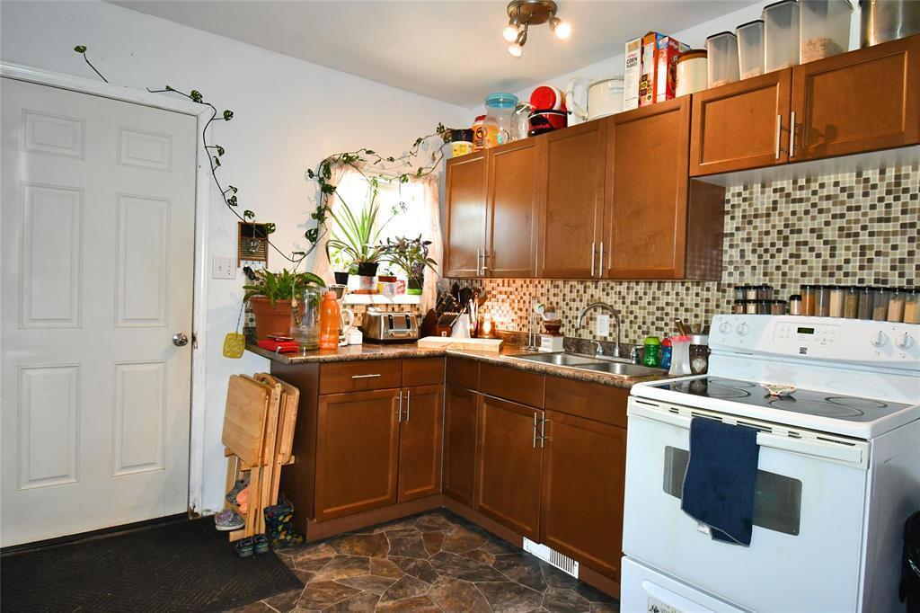 












225 3rd Avenue

,
Binscarth,




Manitoba
R0J0G0

