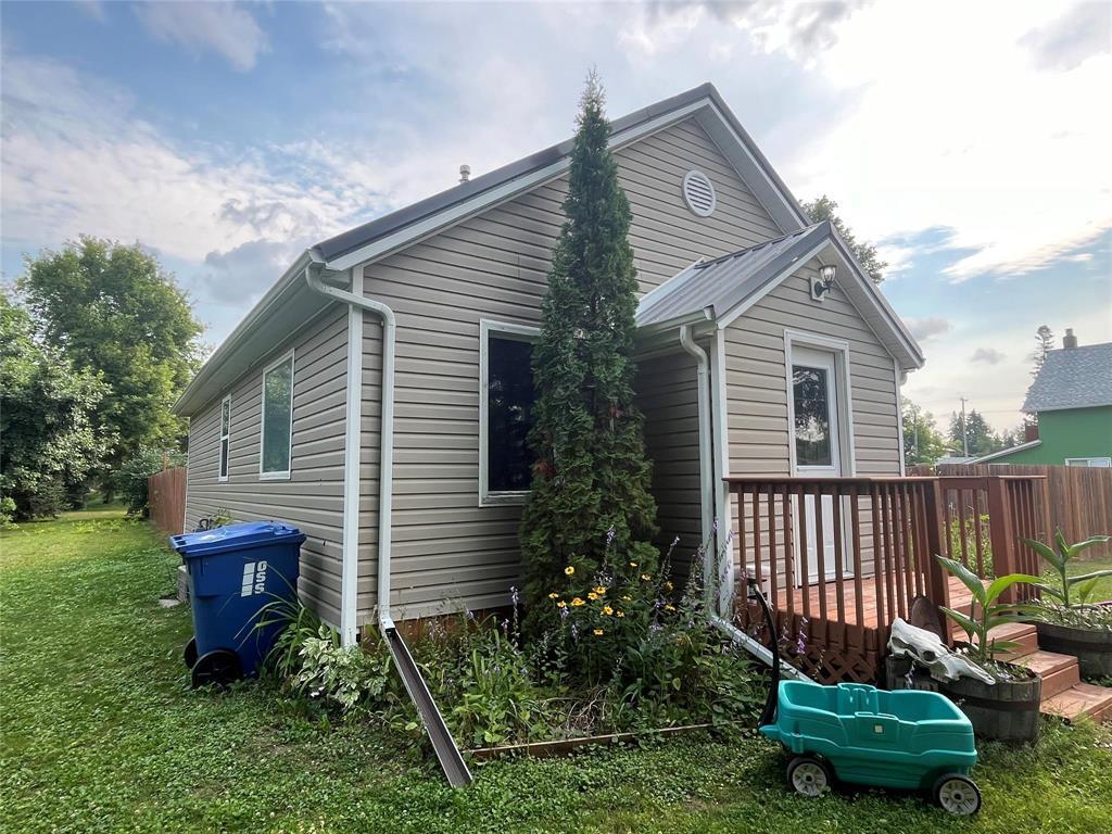 












225 3rd Avenue

,
Binscarth,




Manitoba
R0J0G0

