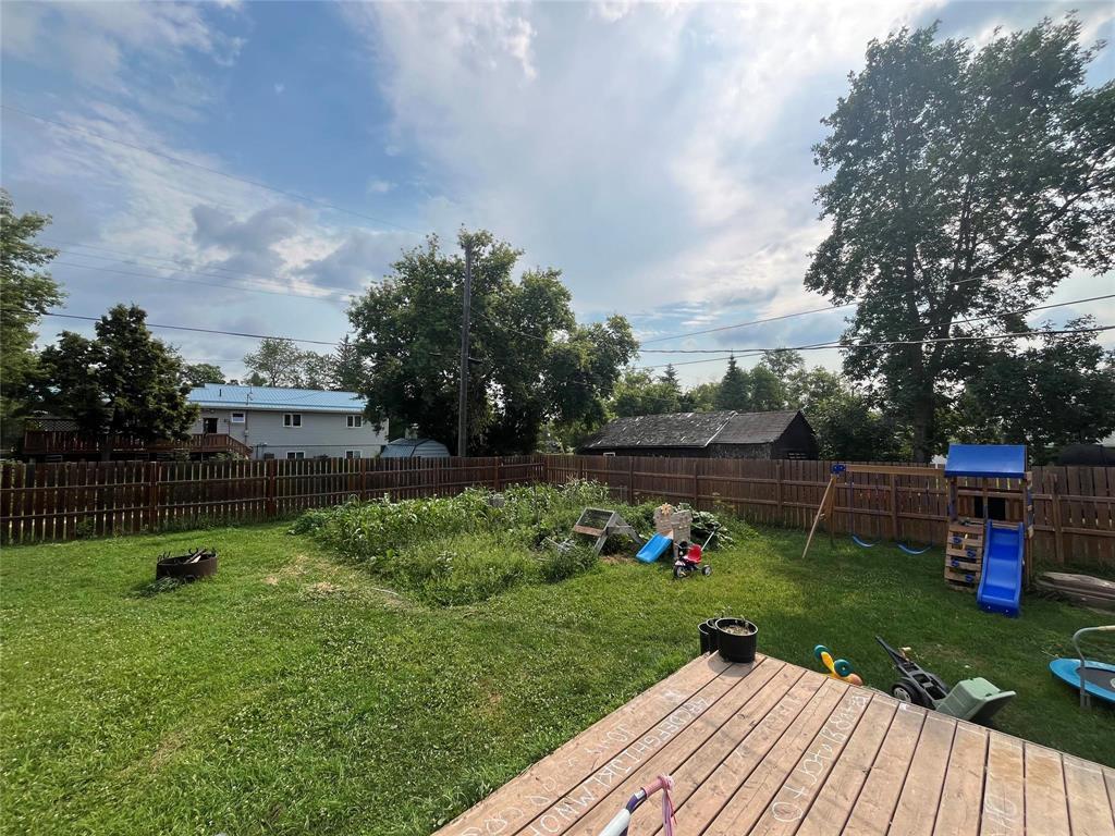 












225 3rd Avenue

,
Binscarth,




Manitoba
R0J0G0

