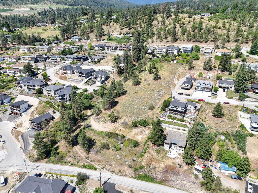 









6446


Renfrew

Road,
Peachland,




BC
V0H 1X7

