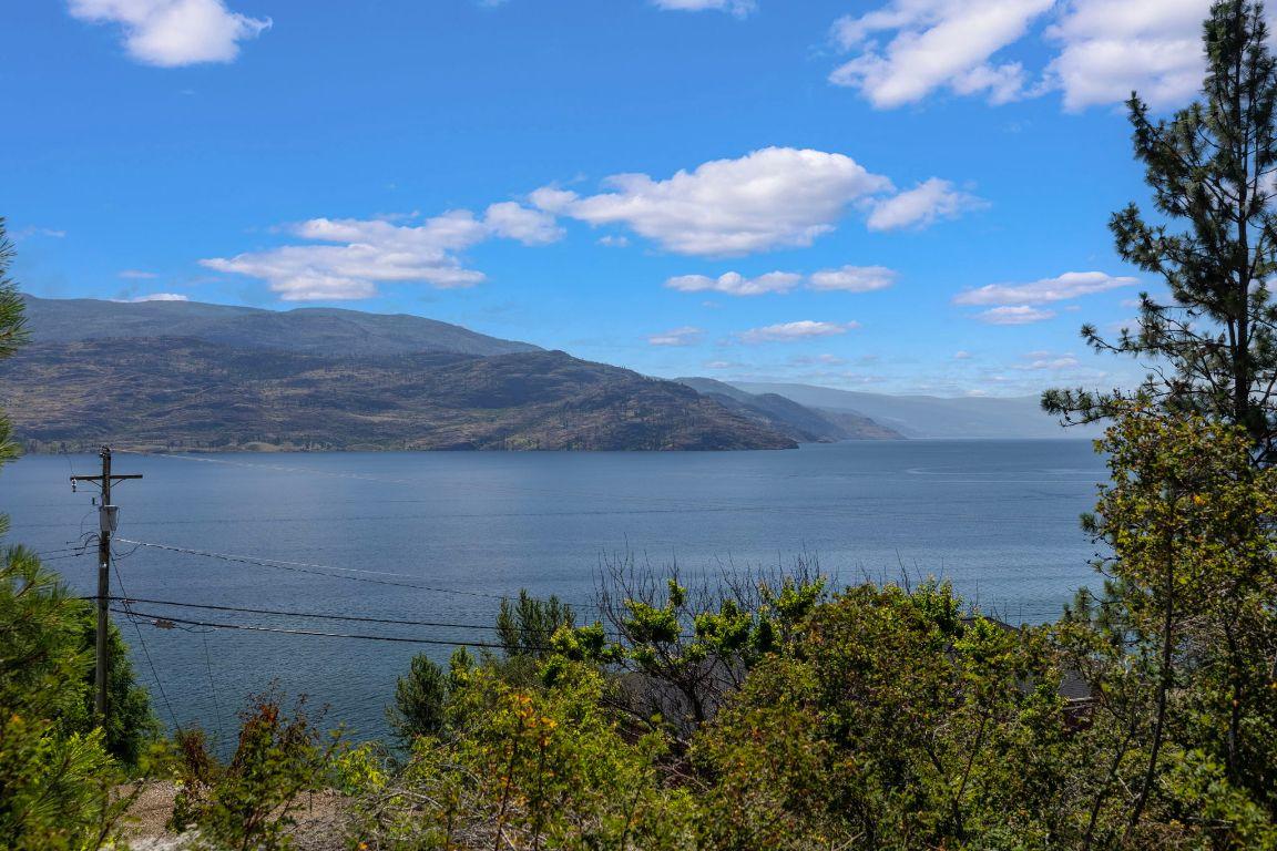 









6446


Renfrew

Road,
Peachland,




BC
V0H 1X7

