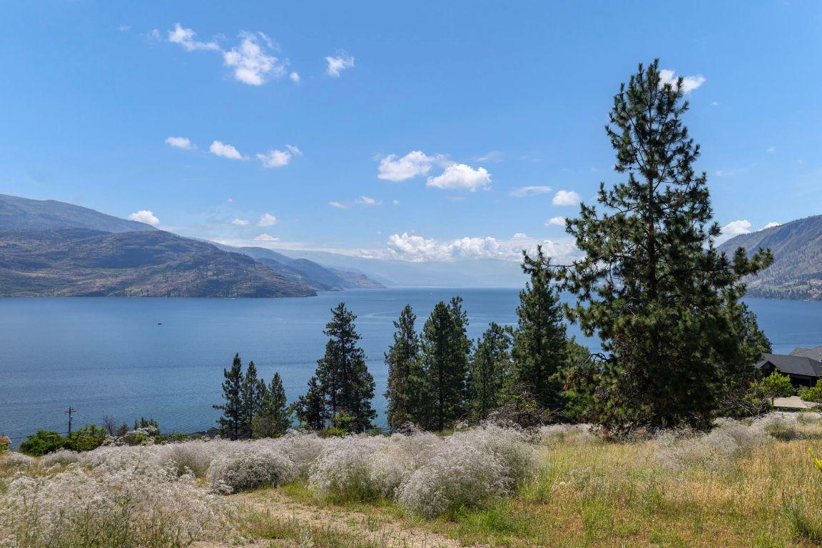 









6446


Renfrew

Road,
Peachland,




BC
V0H 1X7


