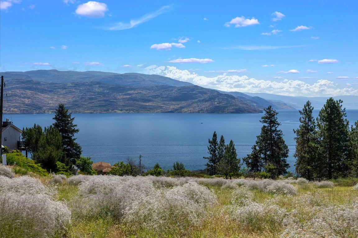 









6446


Renfrew

Road,
Peachland,




BC
V0H 1X7

