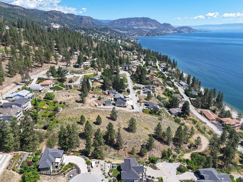 









6446


Renfrew

Road,
Peachland,




BC
V0H 1X7

