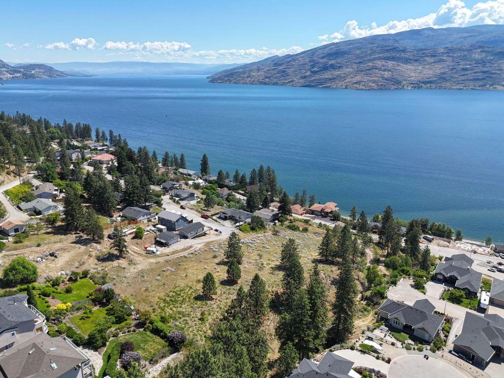 









6446


Renfrew

Road,
Peachland,




BC
V0H 1X7


