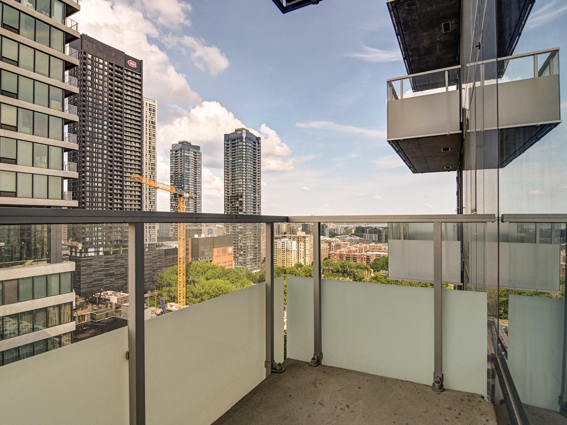 









1400


Boul. René-Lévesque O.

, 1608,
Montréal (Ville-Marie),




QC
H3G1T6

