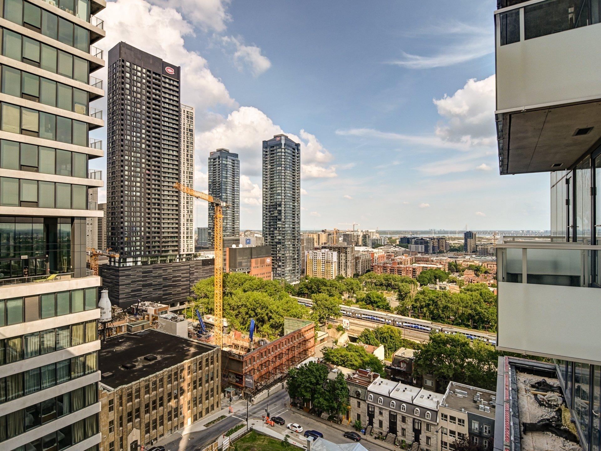 









1400


Boul. René-Lévesque O.

, 1608,
Montréal (Ville-Marie),




QC
H3G1T6

