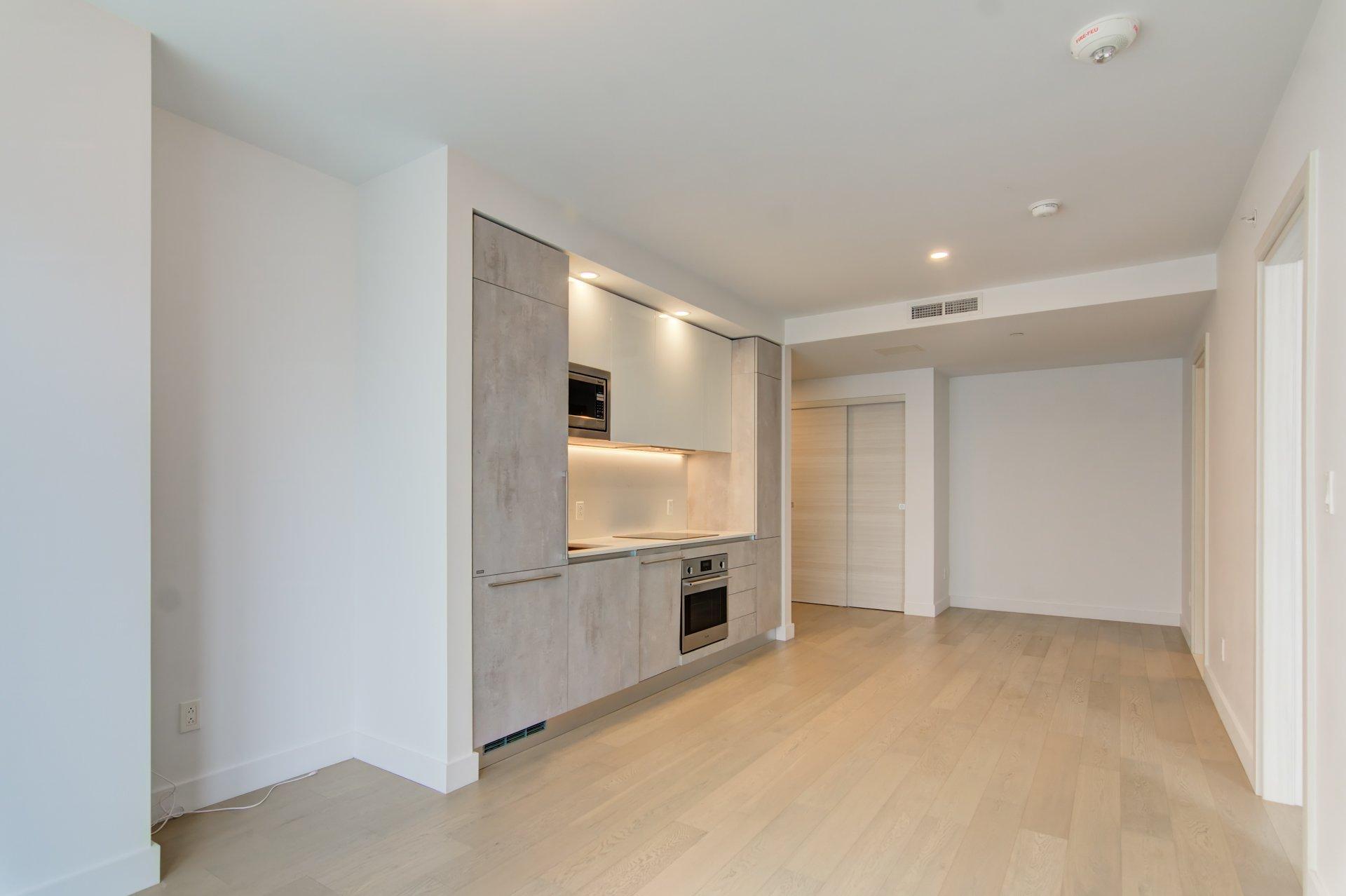 









1400


Boul. René-Lévesque O.

, 1608,
Montréal (Ville-Marie),




QC
H3G1T6

