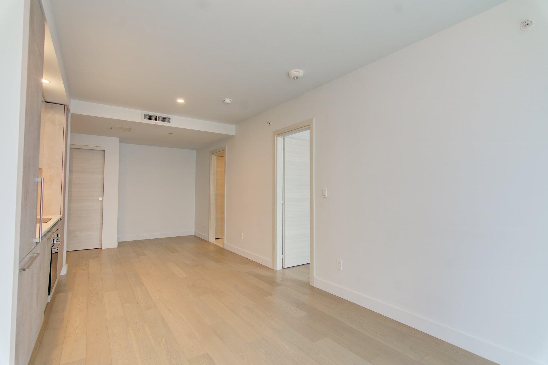 









1400


Boul. René-Lévesque O.

, 1608,
Montréal (Ville-Marie),




QC
H3G1T6

