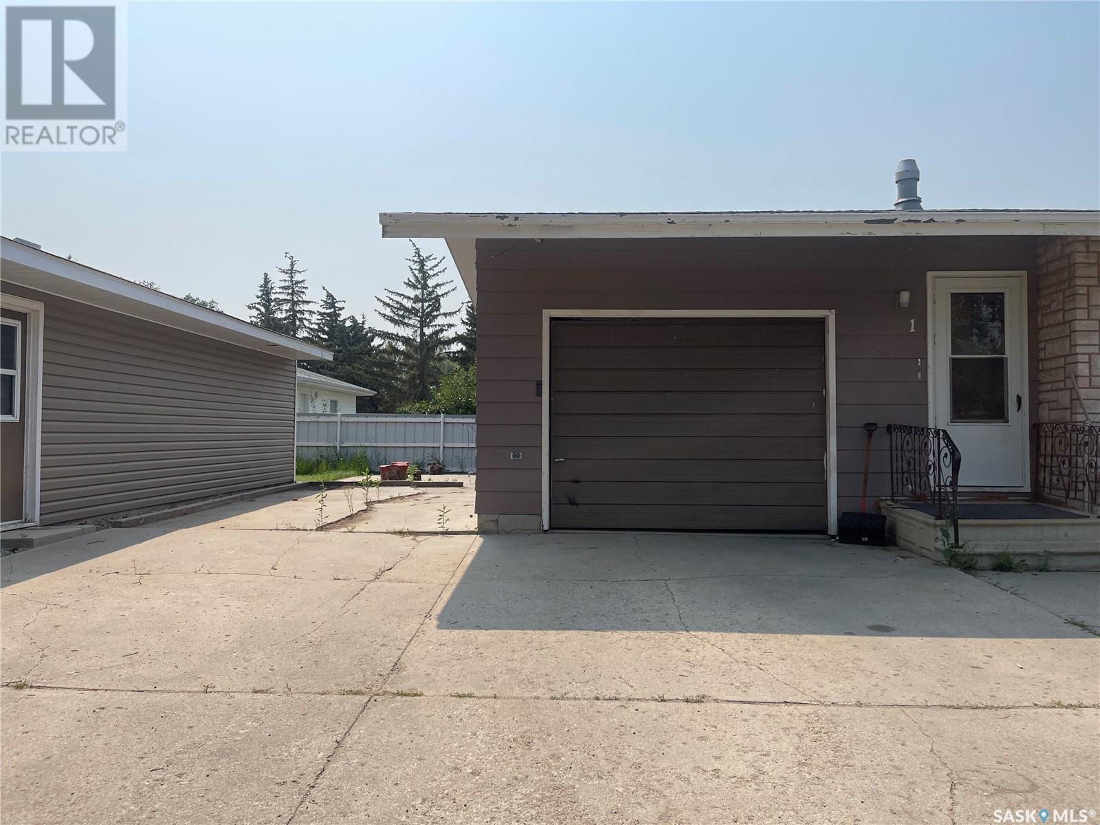 












1 King DRIVE

,
Kindersley,




Saskatchewan
S0L1S0

