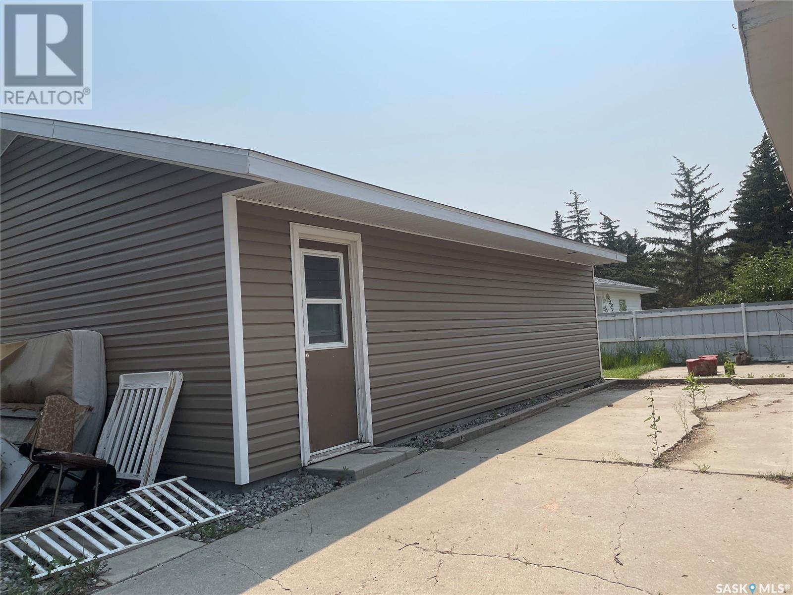 












1 King DRIVE

,
Kindersley,




Saskatchewan
S0L1S0

