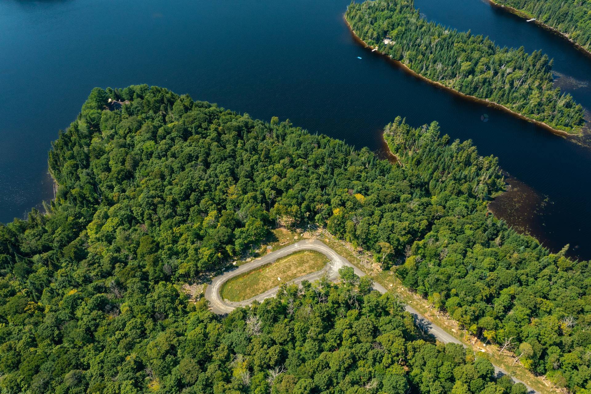 












20e Rue

,
Saint-Adolphe-d'Howard,




QC
J0T2B0

