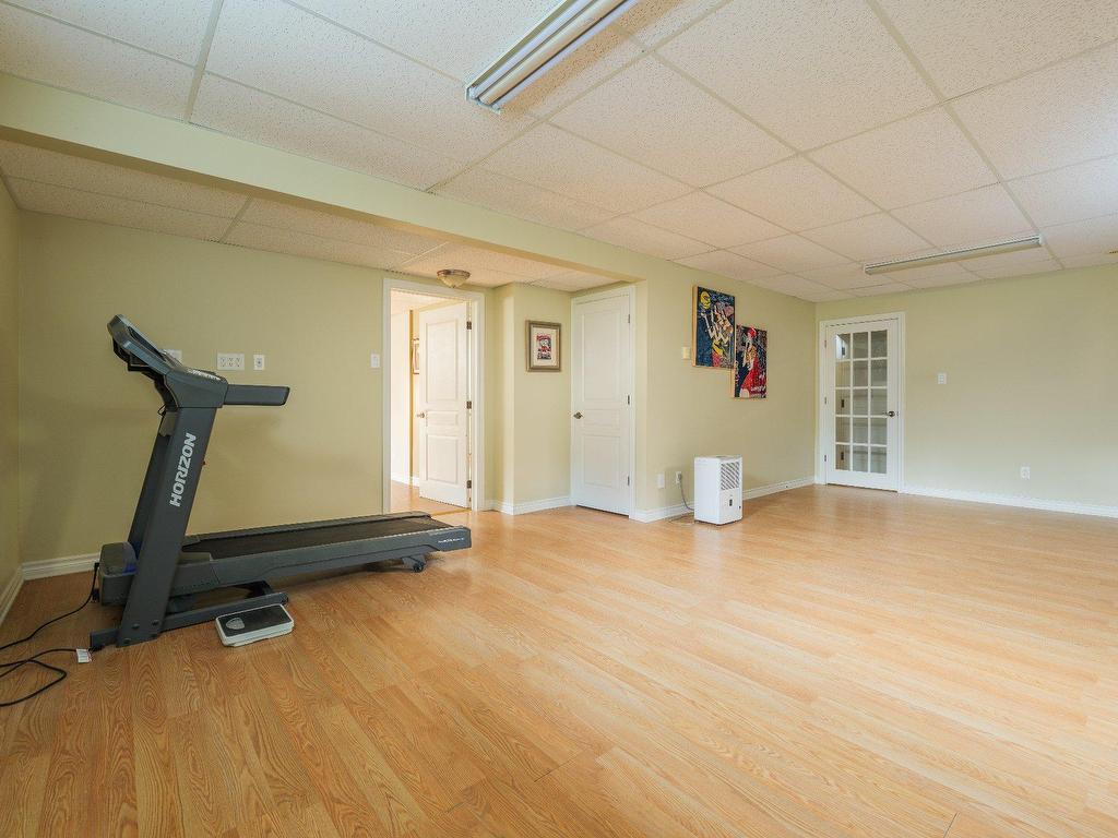 









406


Rue des Plateaux

,
Mont-Saint-Hilaire,




QC
J3H6E6

