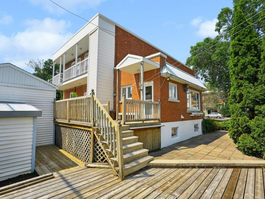 









8540

 - 8544


Av. Pierre-De Coubertin

,
Montréal (Mercier/Hochelaga-Maisonneuve),




QC
H1L2E4

