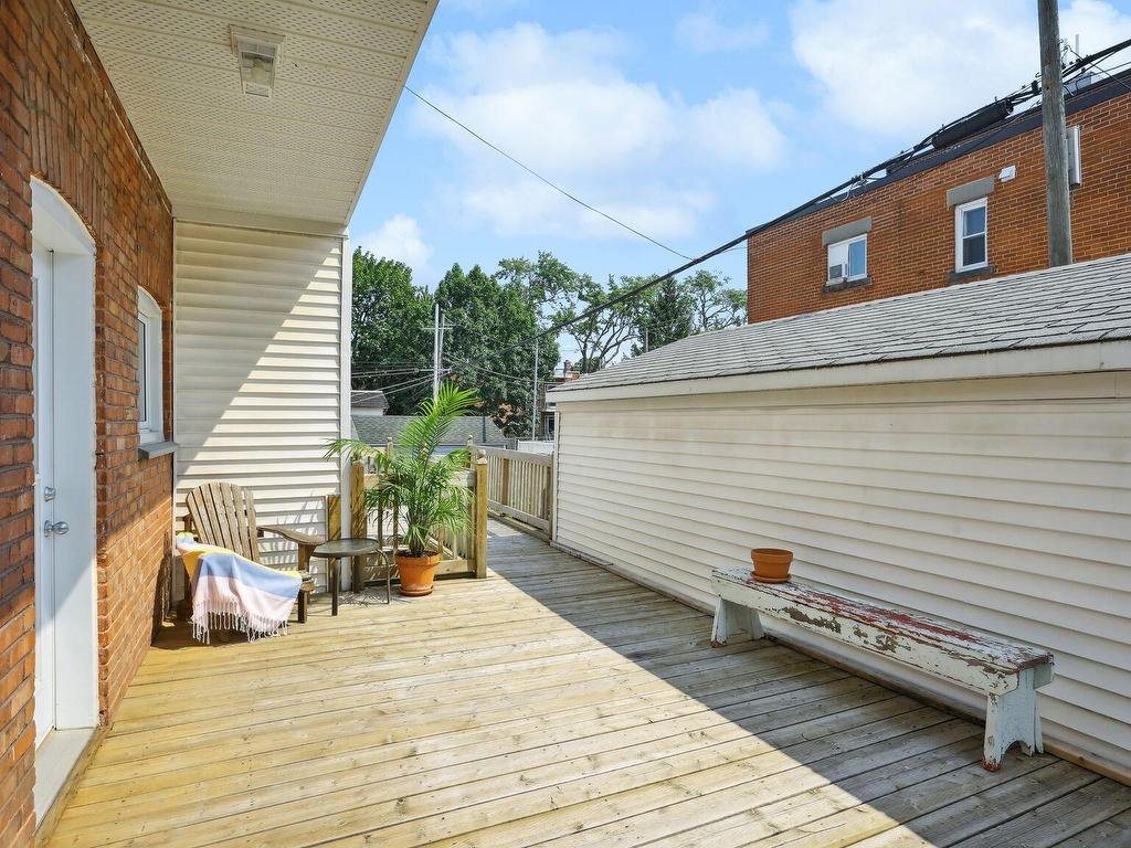 









8540

 - 8544


Av. Pierre-De Coubertin

,
Montréal (Mercier/Hochelaga-Maisonneuve),




QC
H1L2E4

