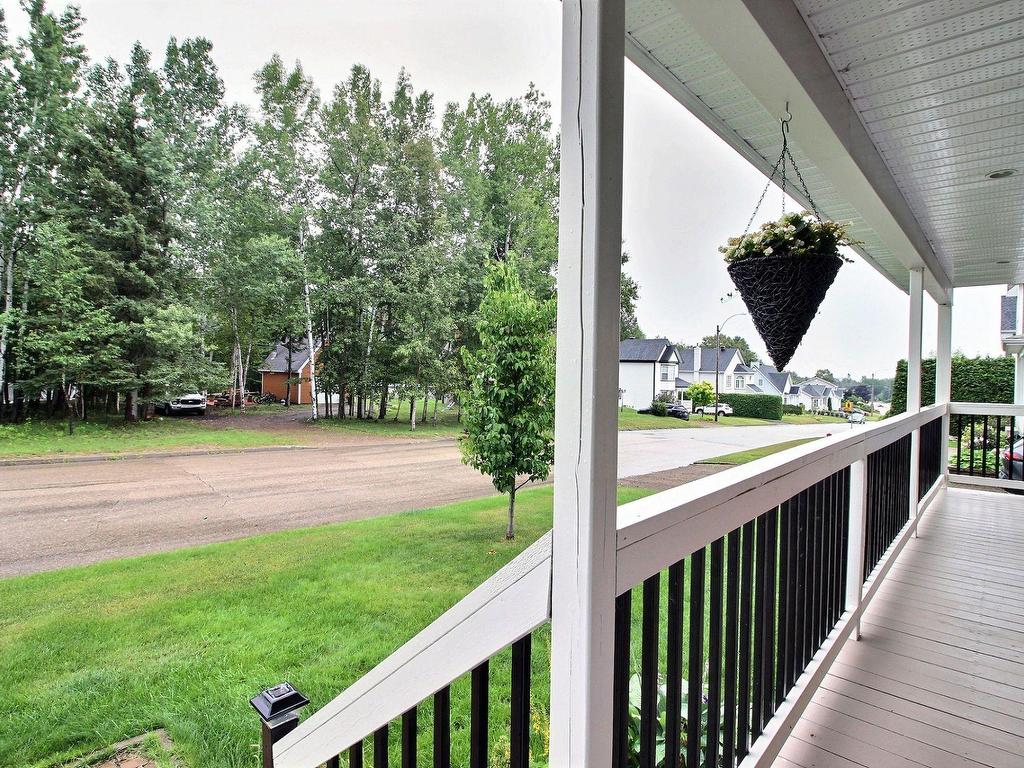 









205


Rue François-Hazeur

,
La Malbaie,




QC
G5A1V6

