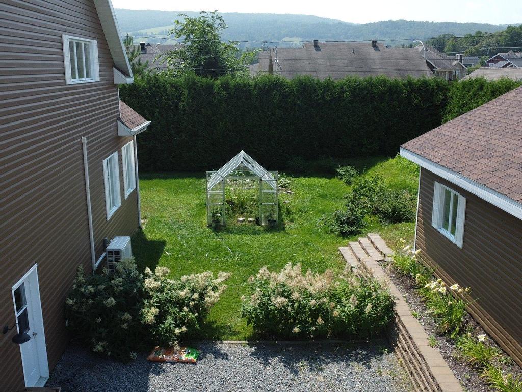 









205


Rue François-Hazeur

,
La Malbaie,




QC
G5A1V6

