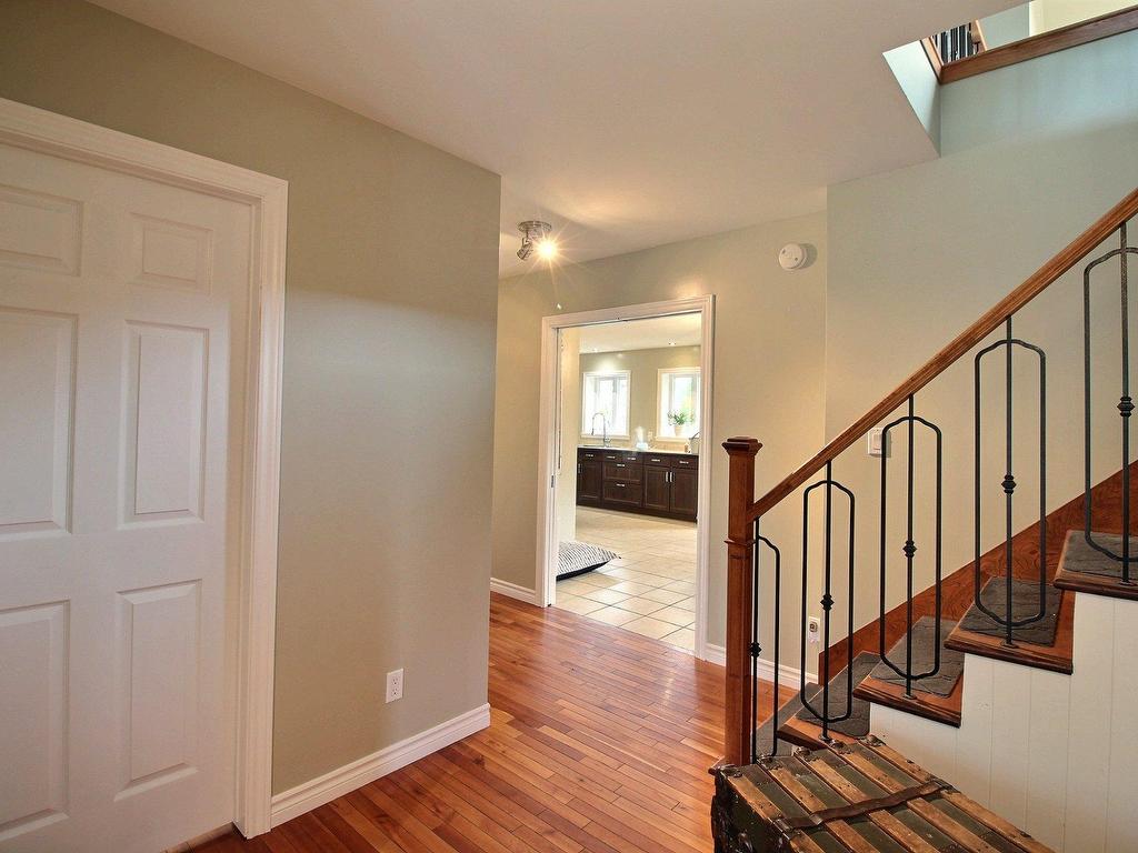 









205


Rue François-Hazeur

,
La Malbaie,




QC
G5A1V6

