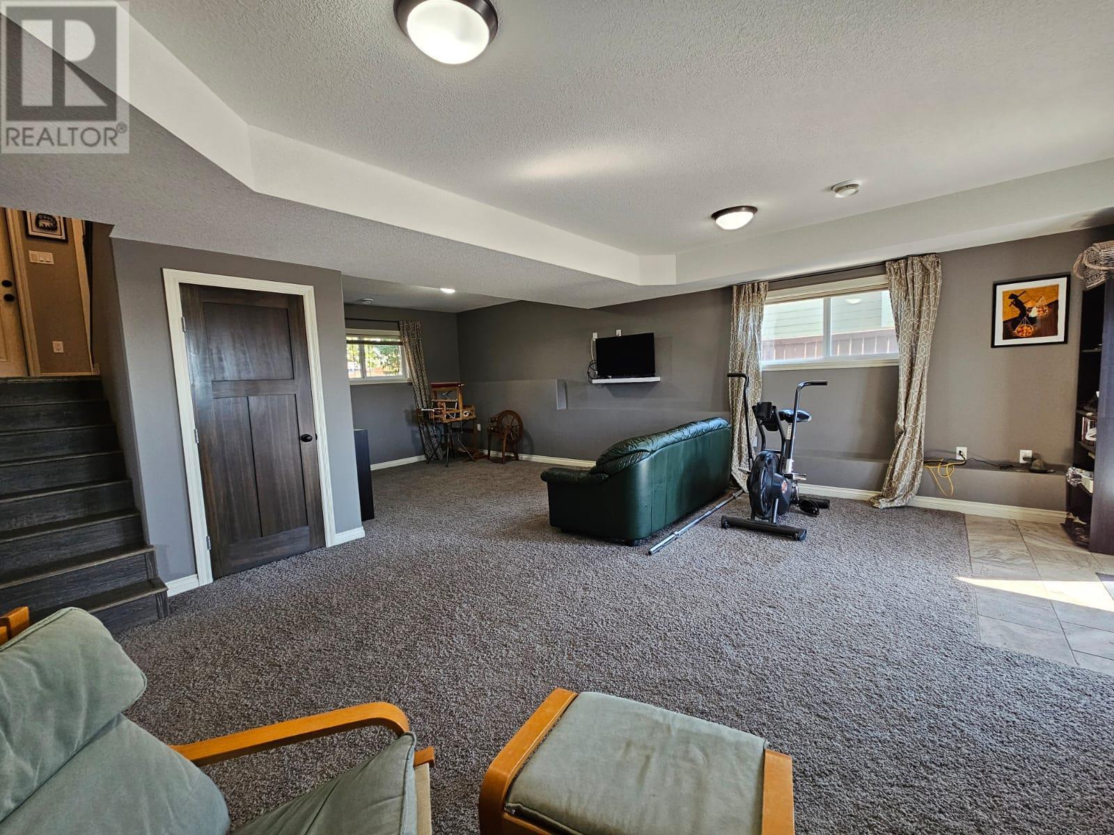 












8409 18 Street

,
Dawson Creek,




British Columbia
V1G0E2


