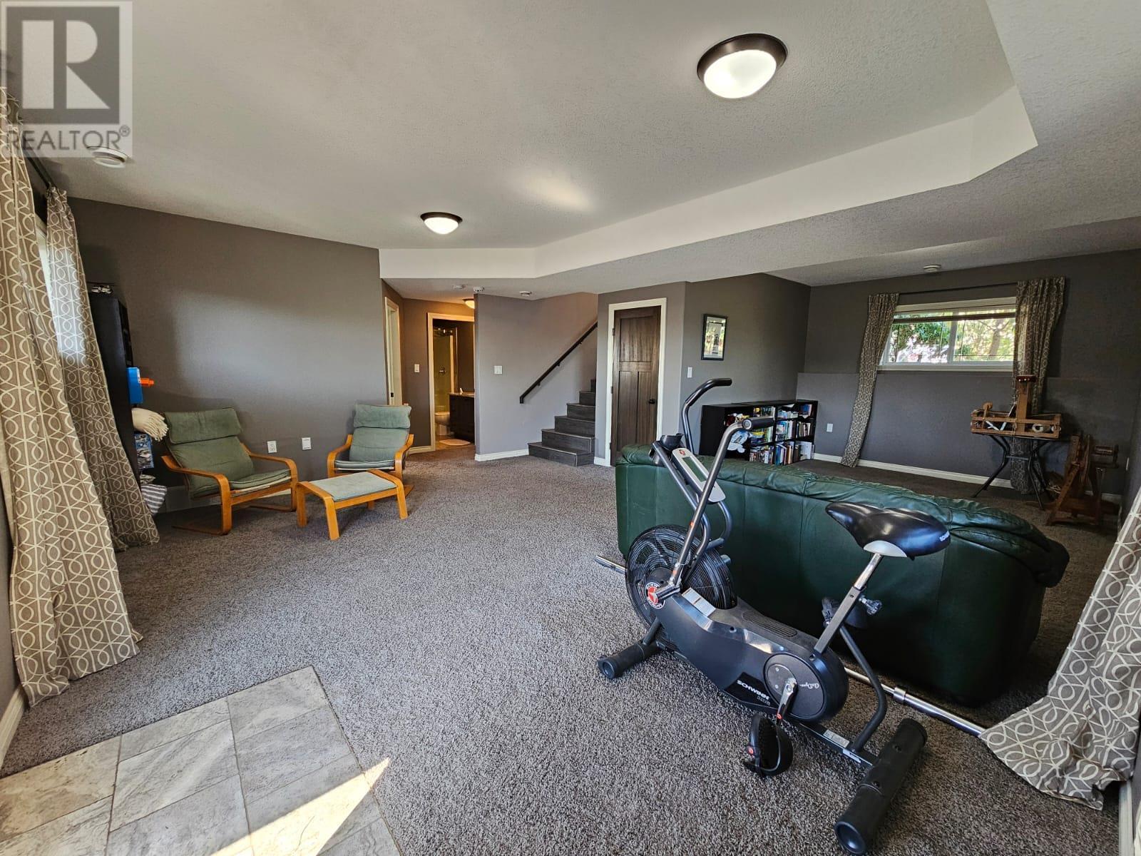 












8409 18 Street

,
Dawson Creek,




British Columbia
V1G0E2

