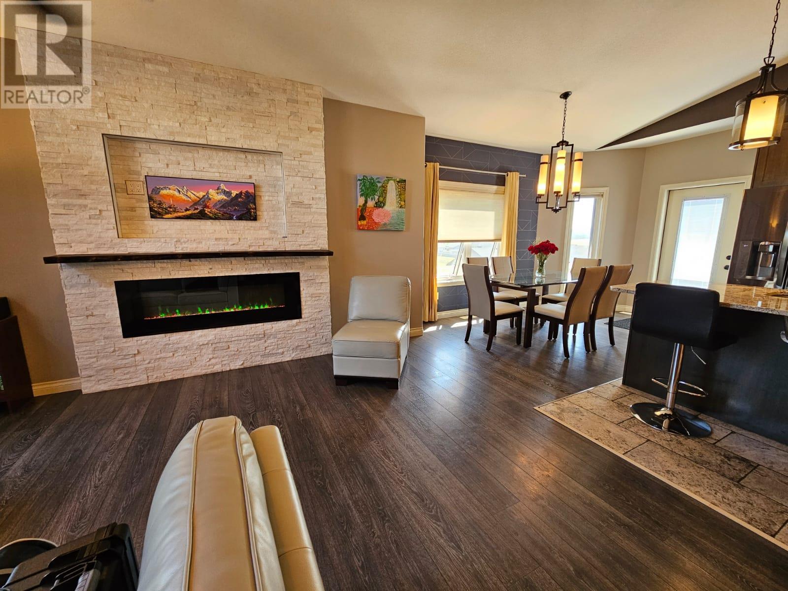 












8409 18 Street

,
Dawson Creek,




British Columbia
V1G0E2

