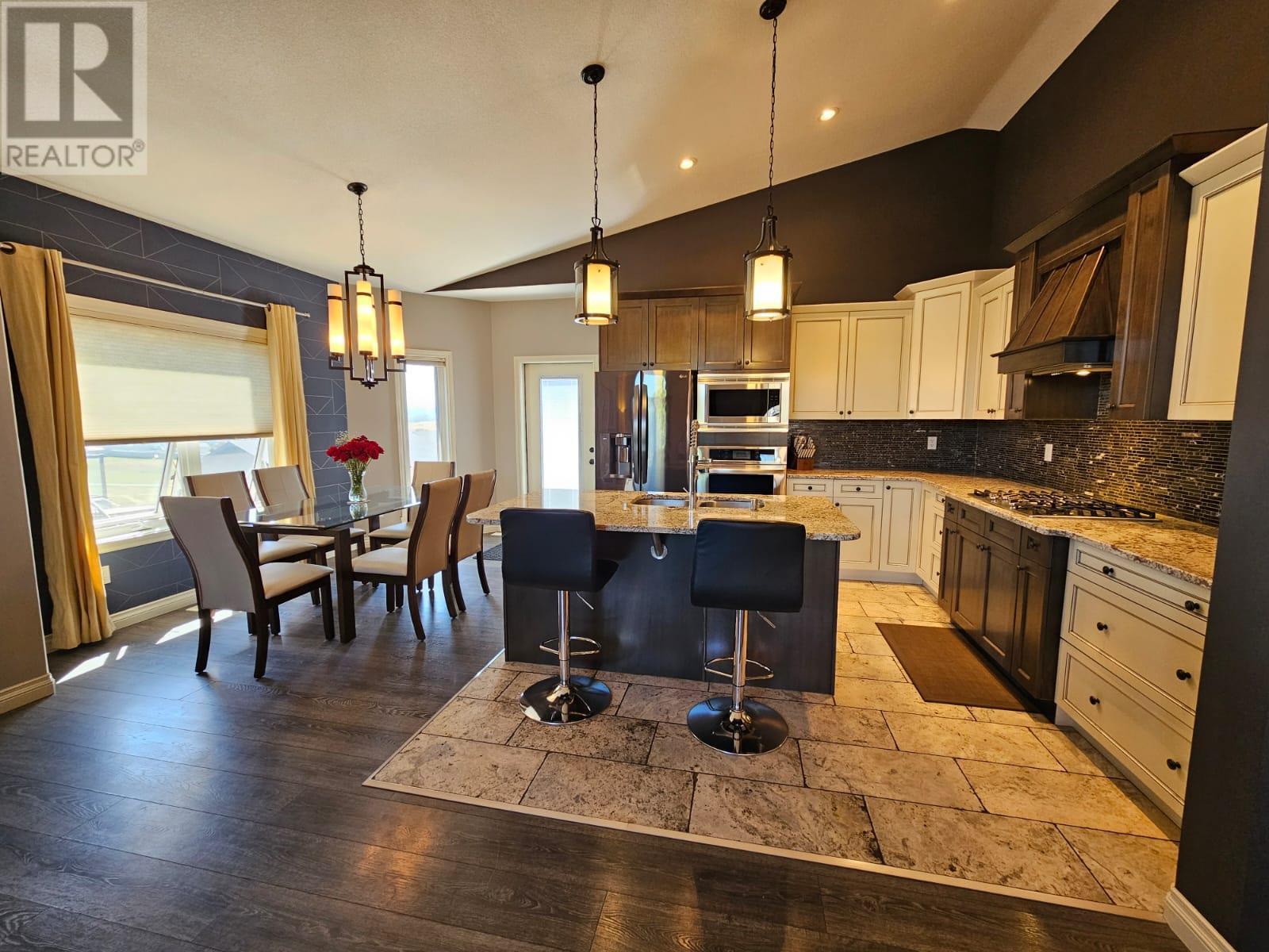 












8409 18 Street

,
Dawson Creek,




British Columbia
V1G0E2

