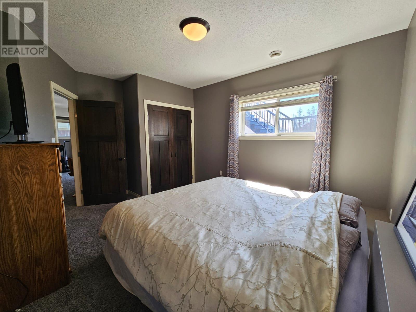 












8409 18 Street

,
Dawson Creek,




British Columbia
V1G0E2

