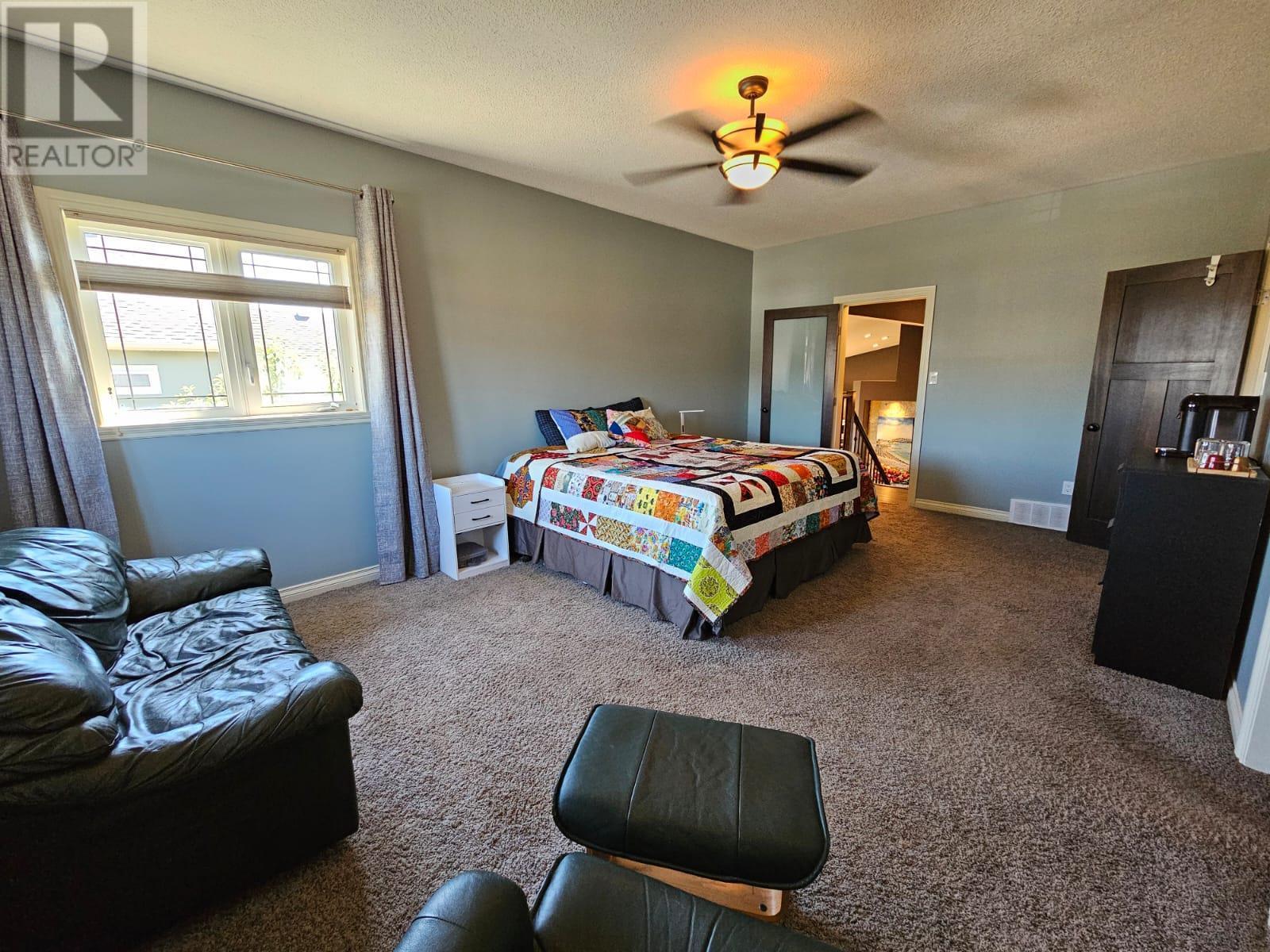 












8409 18 Street

,
Dawson Creek,




British Columbia
V1G0E2

