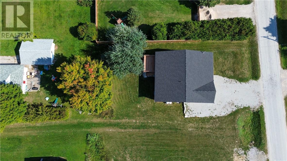 












130 Thorne Street

,
Mindemoya, Manitoulin Island,




Ontario
P0P1S0

