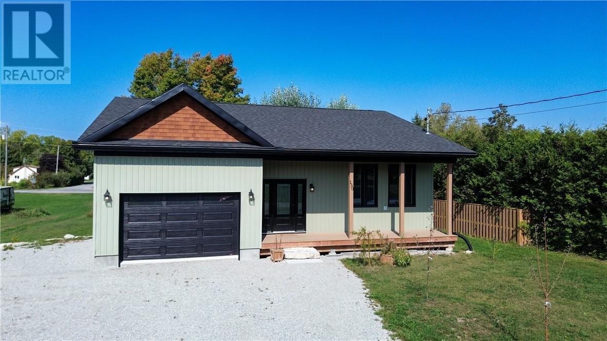 












130 Thorne Street

,
Mindemoya, Manitoulin Island,




Ontario
P0P1S0

