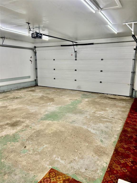 












491 Essex Street

,
Virden,




Manitoba
R0M2C0

