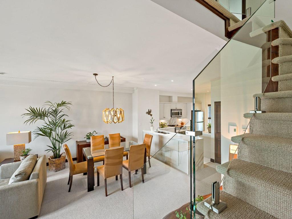 









290


Rue du Mont-Plaisant

, 5,
Mont-Tremblant,




QC
J8E1L2

