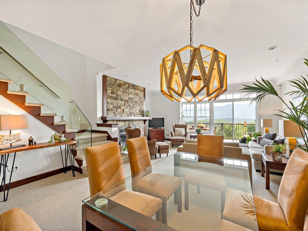 









290


Rue du Mont-Plaisant

, 5,
Mont-Tremblant,




QC
J8E1L2

