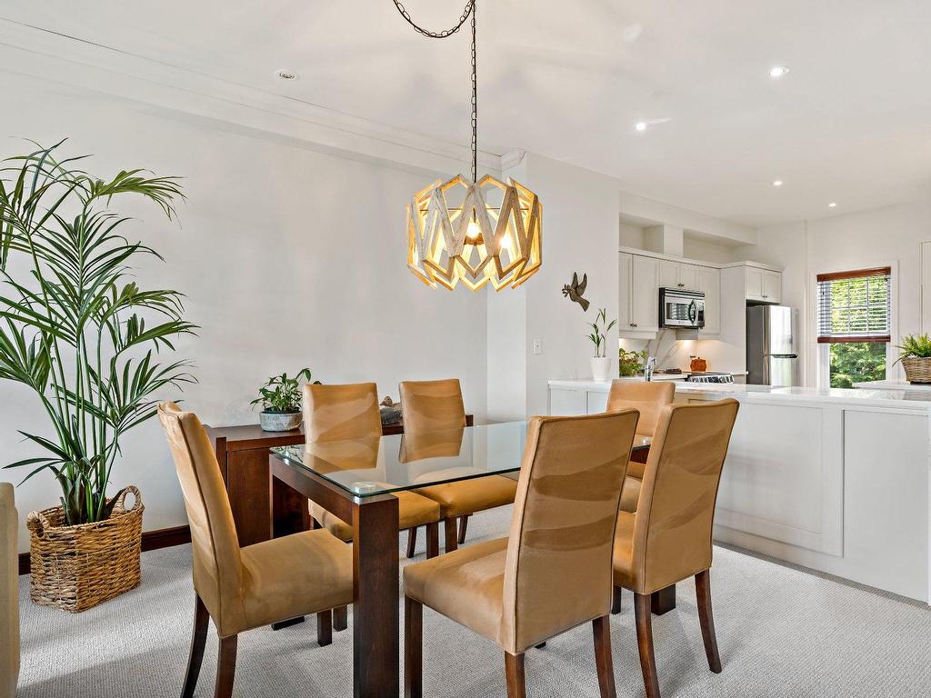 









290


Rue du Mont-Plaisant

, 5,
Mont-Tremblant,




QC
J8E1L2

