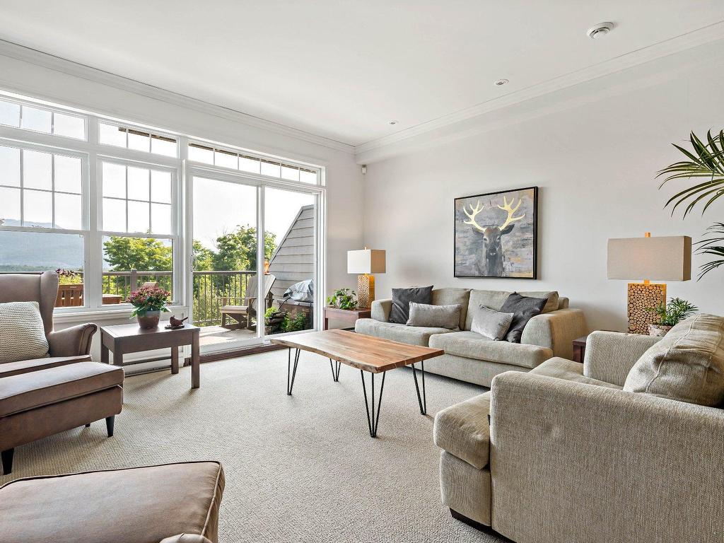 









290


Rue du Mont-Plaisant

, 5,
Mont-Tremblant,




QC
J8E1L2

