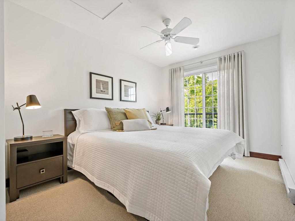 









290


Rue du Mont-Plaisant

, 5,
Mont-Tremblant,




QC
J8E1L2

