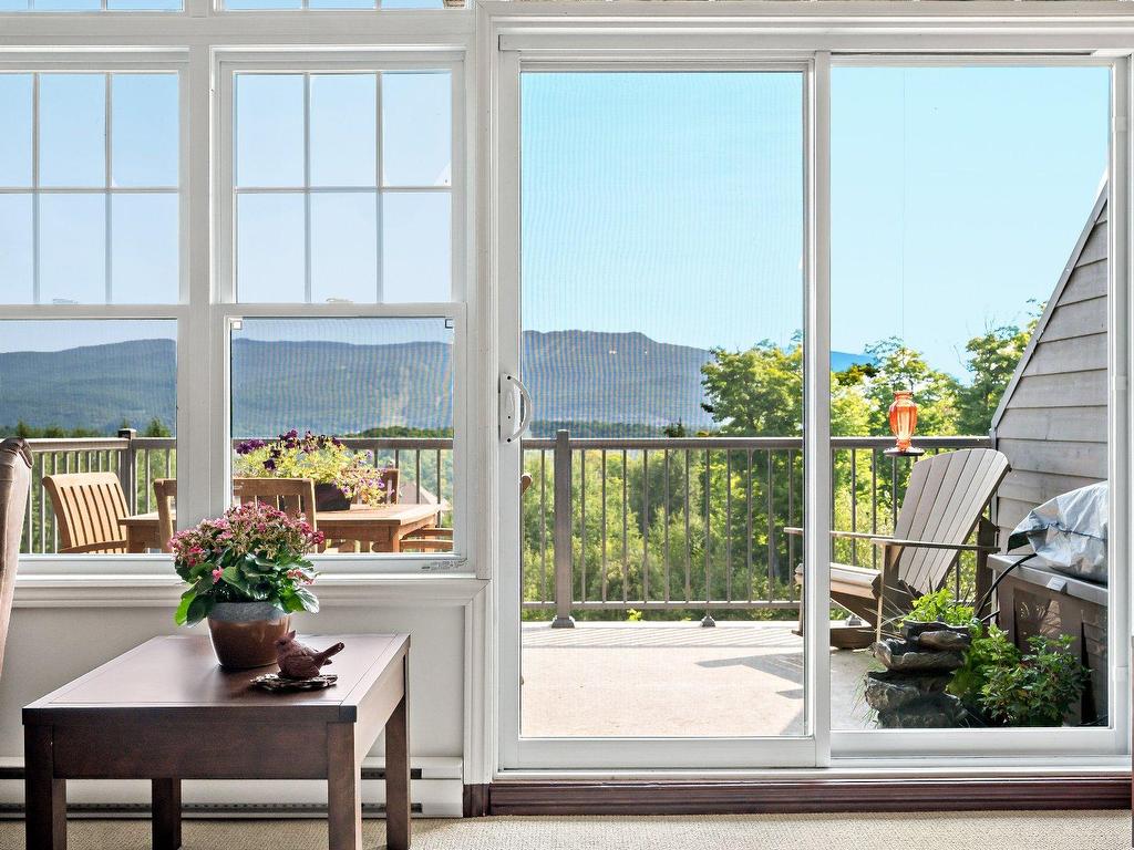 









290


Rue du Mont-Plaisant

, 5,
Mont-Tremblant,




QC
J8E1L2

