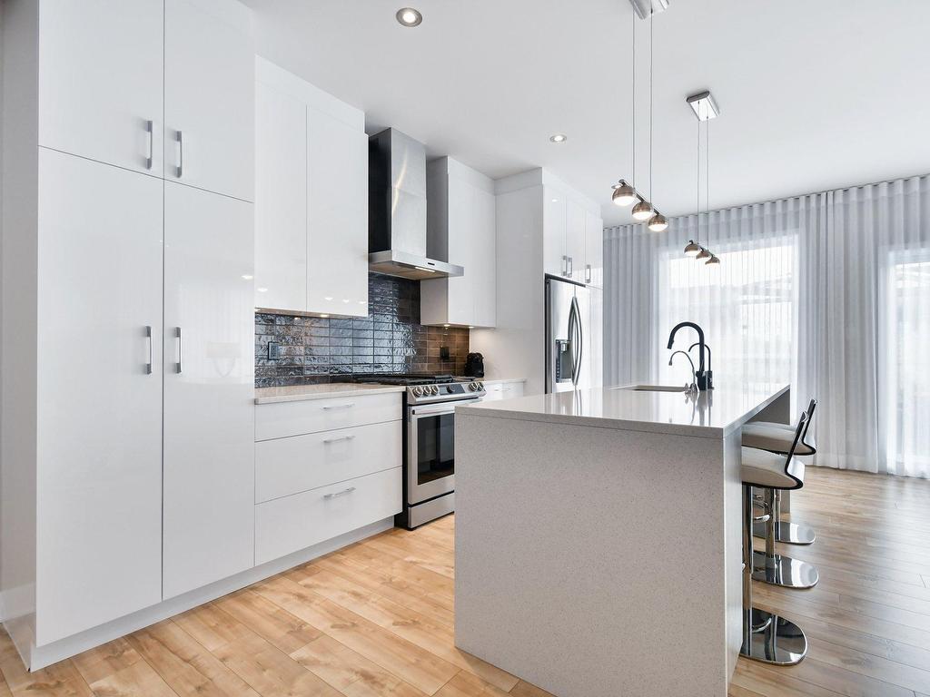 









319


Rue de l'Aigle

, 5,
Carignan,




QC
J3L7J3

