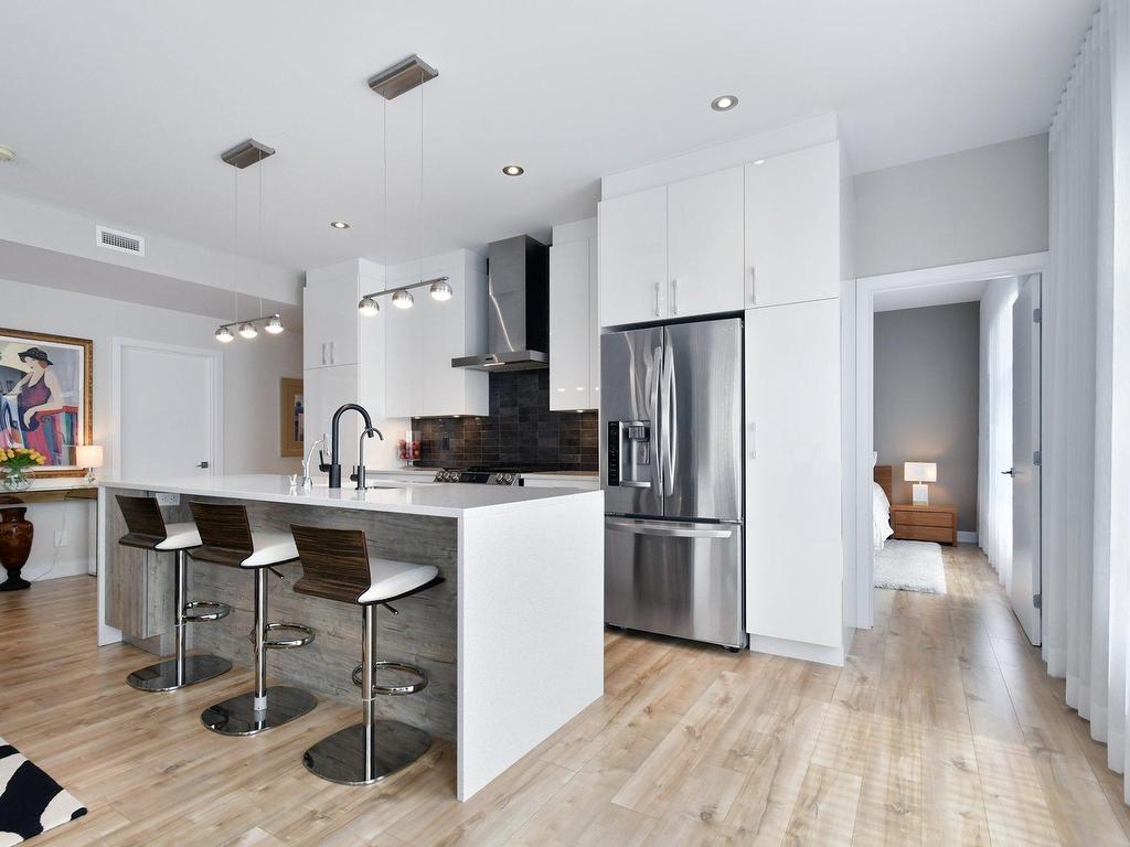 









319


Rue de l'Aigle

, 5,
Carignan,




QC
J3L7J3

