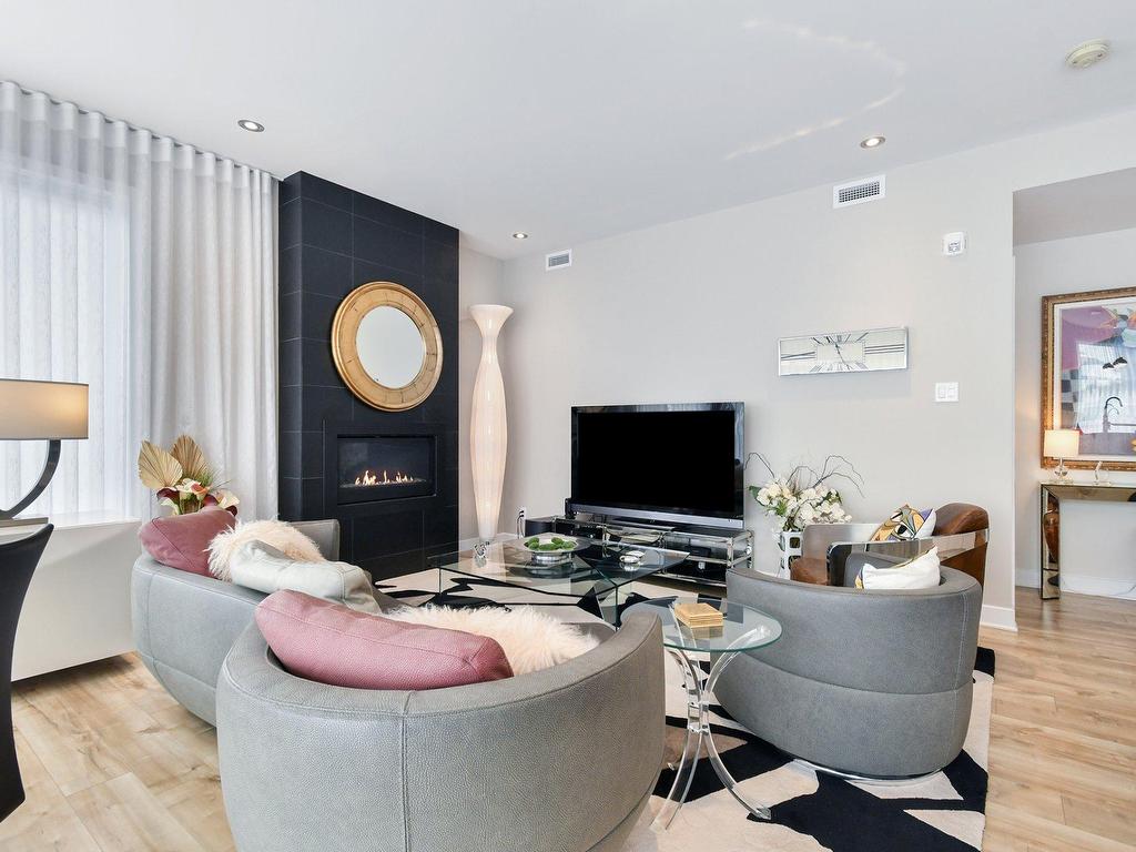 









319


Rue de l'Aigle

, 5,
Carignan,




QC
J3L7J3

