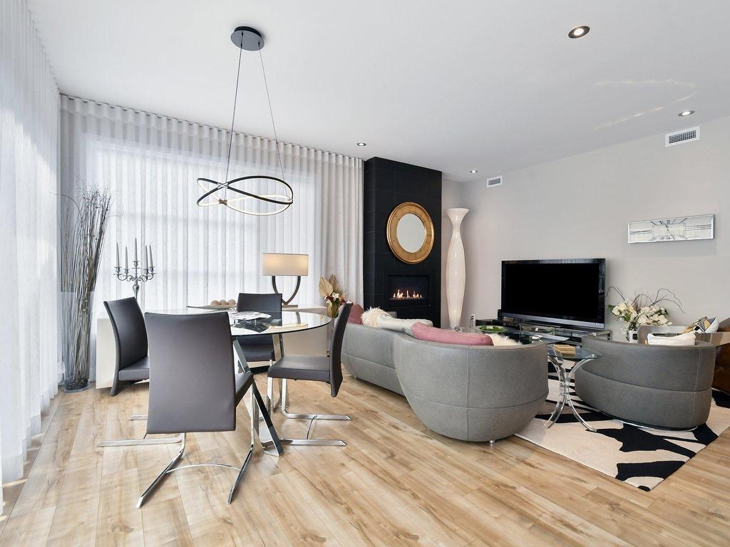 









319


Rue de l'Aigle

, 5,
Carignan,




QC
J3L7J3

