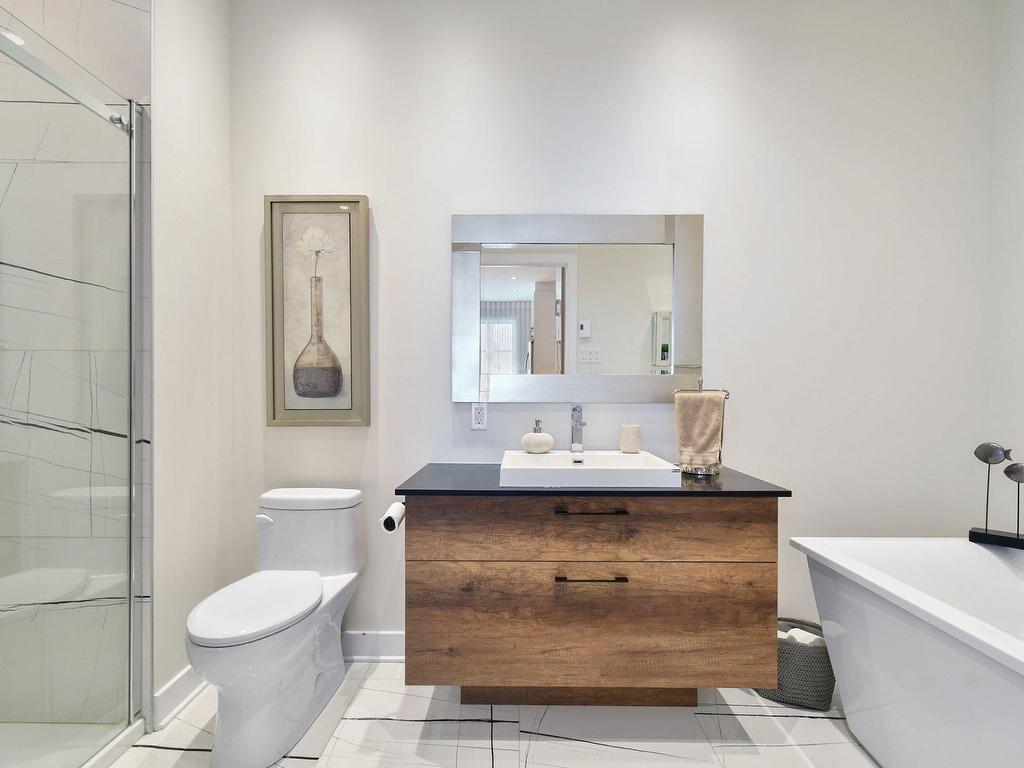 









319


Rue de l'Aigle

, 5,
Carignan,




QC
J3L7J3

