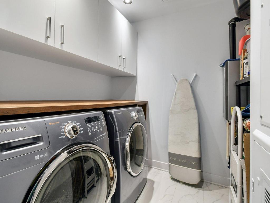 









319


Rue de l'Aigle

, 5,
Carignan,




QC
J3L7J3


