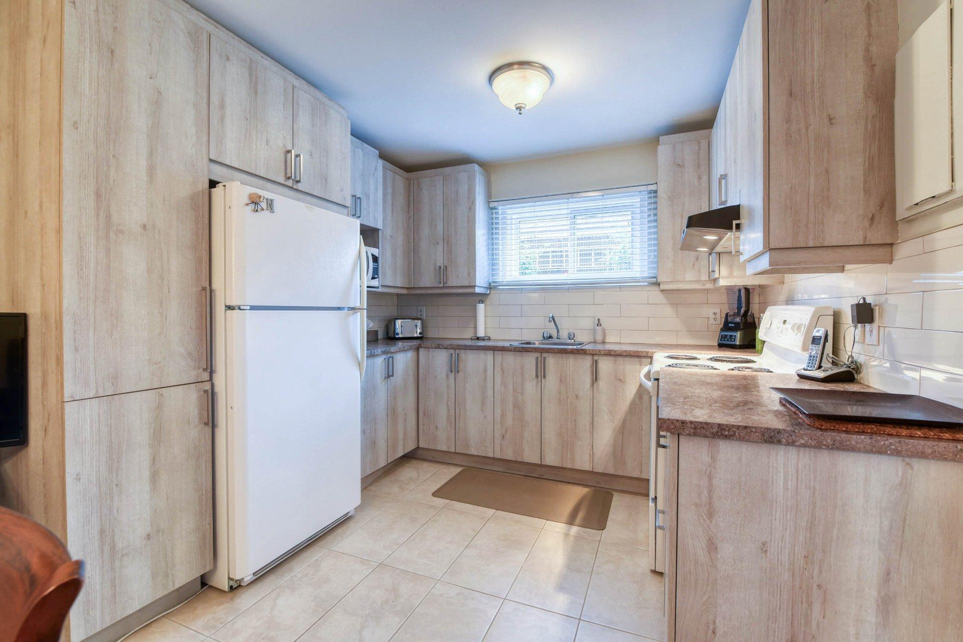









175

 - 181


Boul. Dagenais E.

,
Laval (Vimont),




QC
H7M5V8

